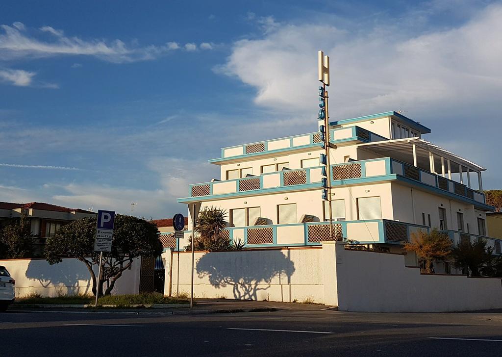 Hotel Eco Del Mare Marina di Massa Extérieur photo