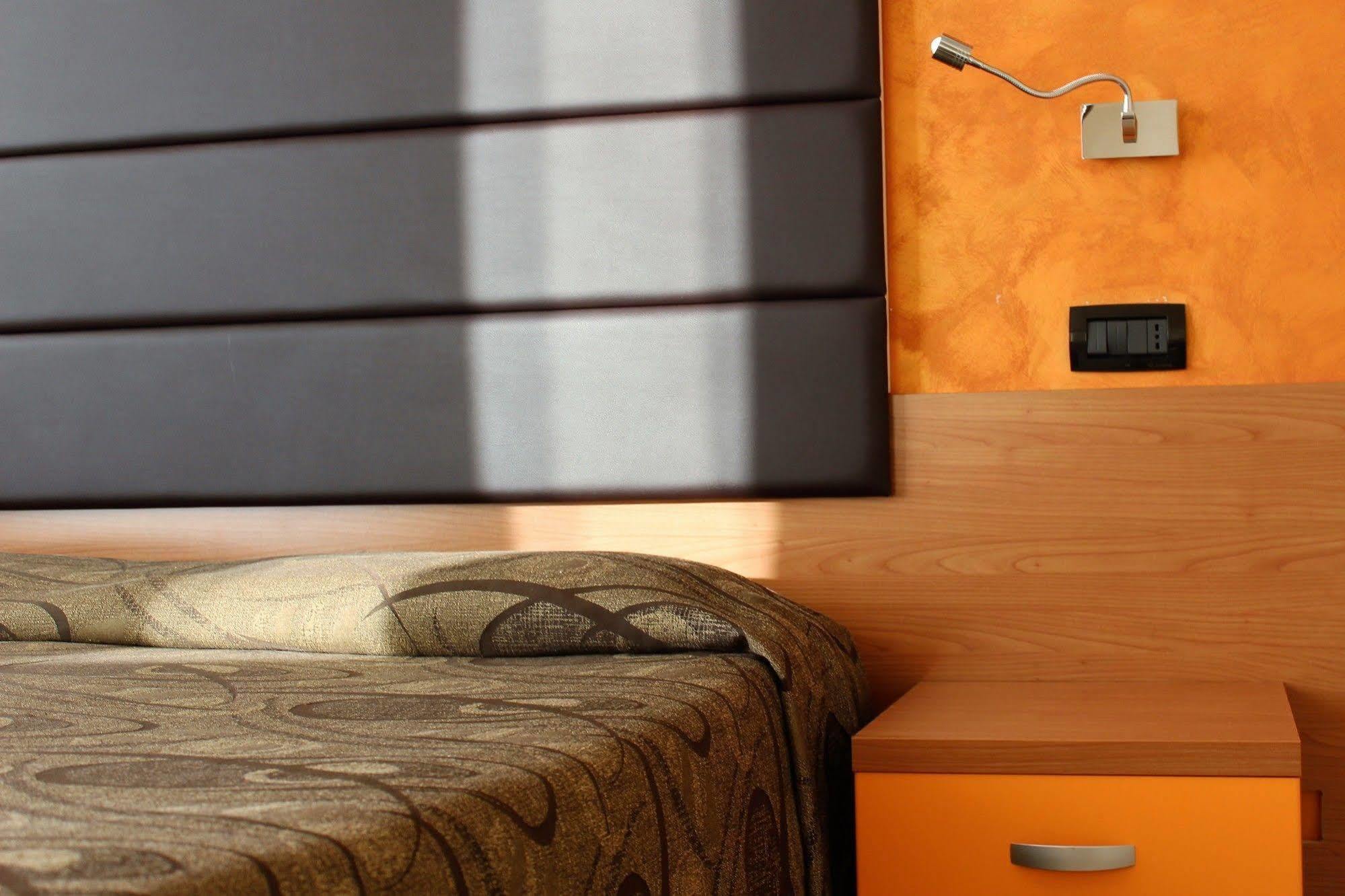 Hotel Eco Del Mare Marina di Massa Extérieur photo